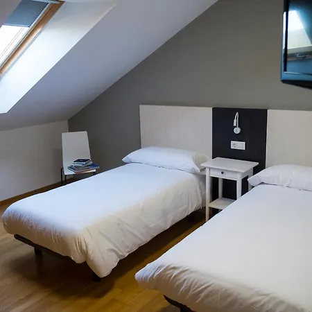 Konukevi 23-vinte E Tres *