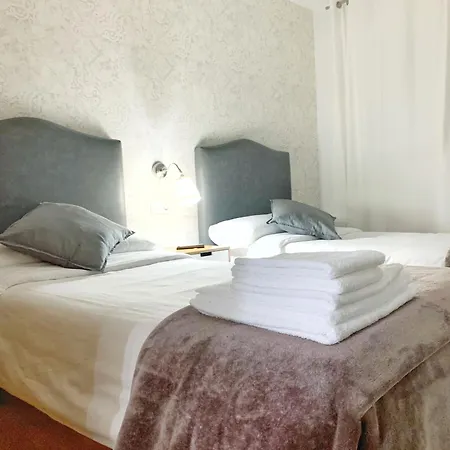 Konukevi 23-vinte E Tres