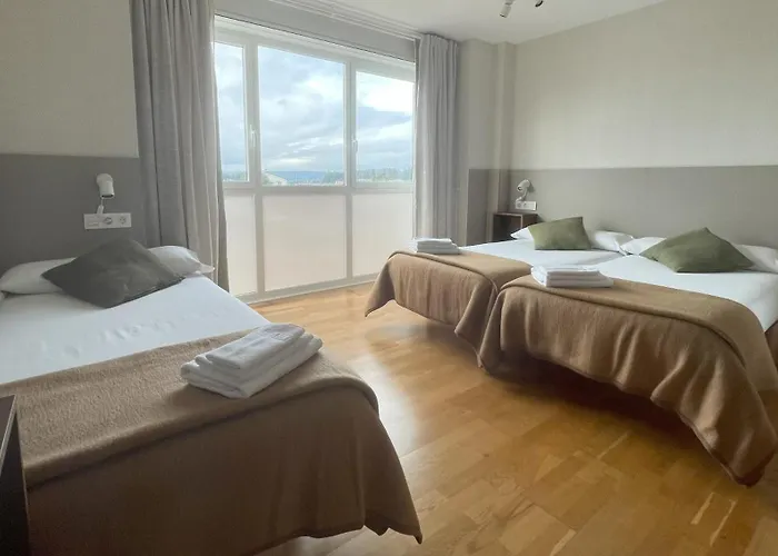 23-vinte E Tres Konukevi O Pedrouzo